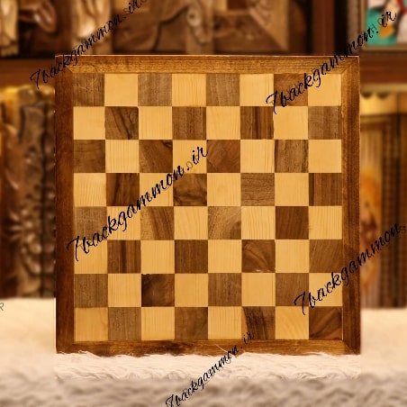 صفحه چوبی شطرنج